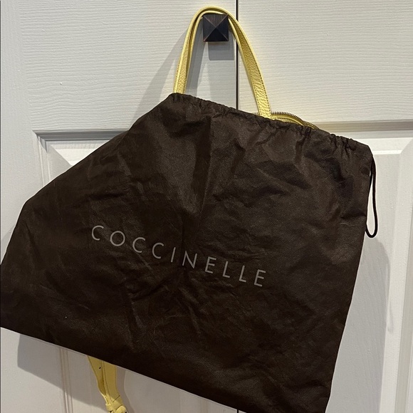 Coccinelle Yellow Shoulder Bag - Picture 7 of 9